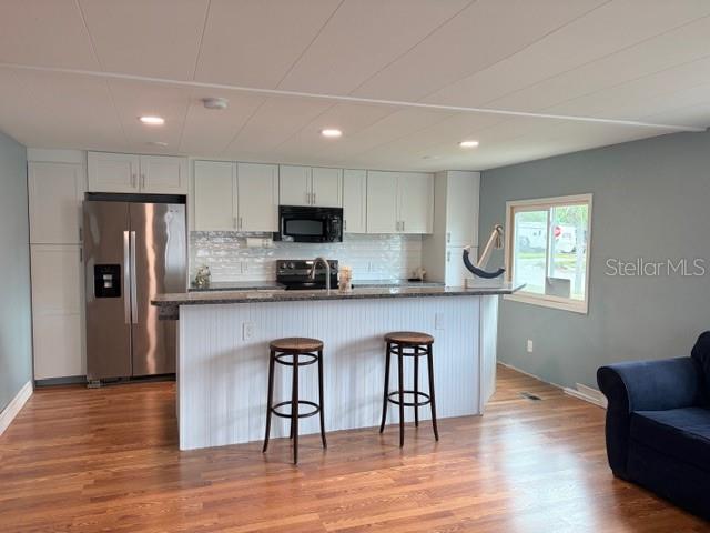 PLEASURE WORLD PARK - Residential