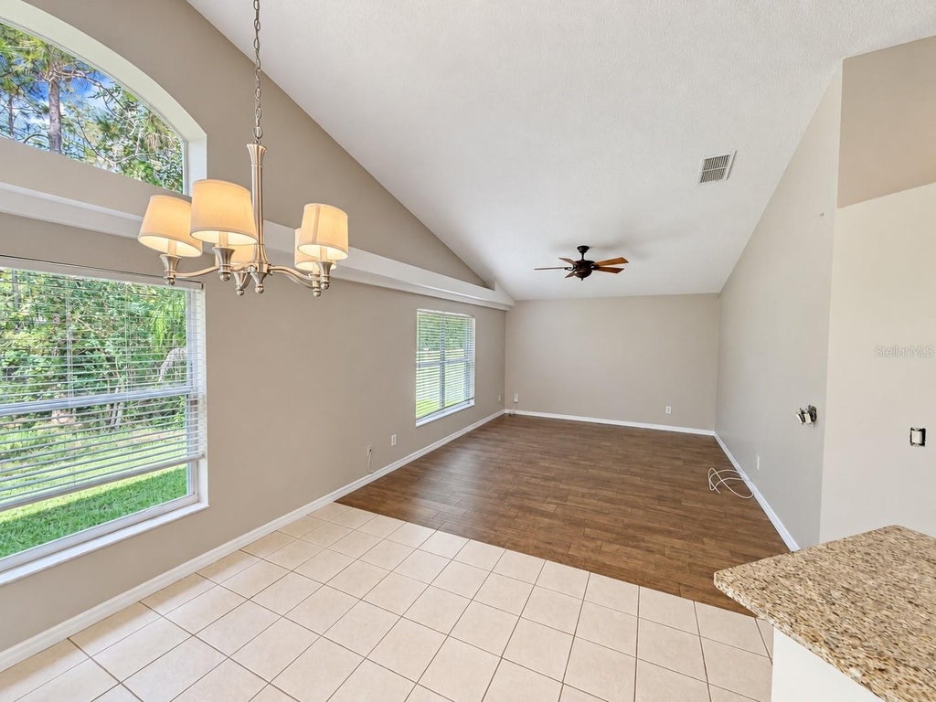 Photo of 936 Oak Chase Drive, Orlando, FL 32828 (MLS # O6444236)
