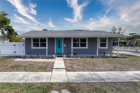 Photo of 116 44th Street S, St Petersburg, FL 33711 (MLS # O6437939)