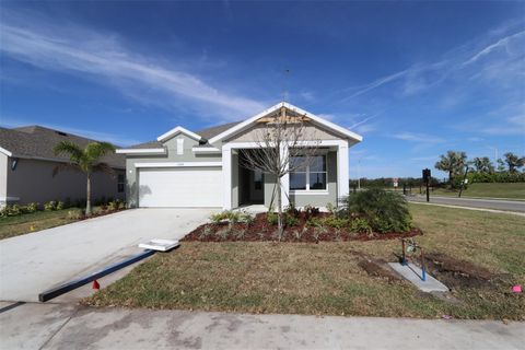 A home in PARRISH