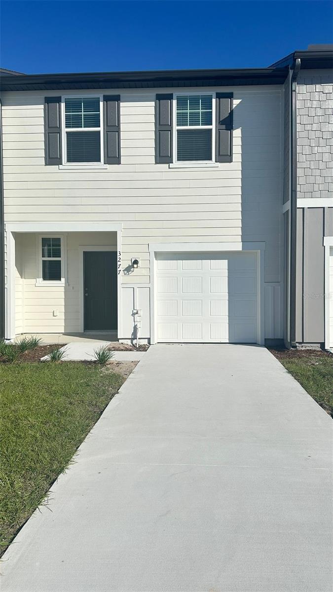 Experience the Perfect Blend of Comfort and Joy at Temples Crossing. Welcome to a place where your family’s happiness and convenience come first. Temples Crossing offers move-in-ready rental homes thoughtfully designed to enhance your everyday living with contemporary features and premium amenities.
Enjoy 15 Days of Free Rent! Your first 15 days are on us! This limited-time offer makes settling into your new home even more exciting.
Start your mornings with the delightful aroma of breakfast made in your stylish kitchen, equipped with granite countertops, sleek cabinetry, and energy-efficient stainless steel appliances—including a refrigerator, oven, microwave, dishwasher, washer, and dryer! With three generously sized bedrooms, there’s ample space for rest, work, or play. Your private patio is the perfect spot for lively gatherings, intimate dinners, or simply enjoying quiet evenings under the stars.
The beautifully landscaped driveway welcomes you home each day, while the spacious interiors set the stage for fun-filled game nights, social events, or relaxing moments with a book. Discover the joys of resort-style living with access to a sparkling community pool, a shaded cabana area, and a playground for little adventurers. Stroll along scenic walking paths, relax by serene lakes, or simply bask in the tranquility of lush green surroundings.
Located just minutes from Florida’s most exciting attractions, adventure is always within reach: share magical moments with Disney characters at Disney World, swim alongside dolphins at SeaWorld, discover the vibrant atmosphere of Margaritaville Resort, enjoy family thrills at H2O Water Park, and soar through the treetops at Orlando Tree Trek Adventure Park.
Your dream home at Temples Crossing awaits—where every day feels like a vacation!