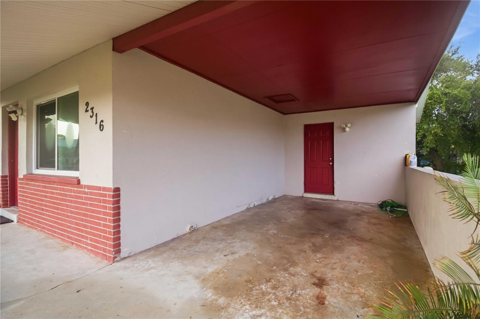 2316 POWELL CIRCLE