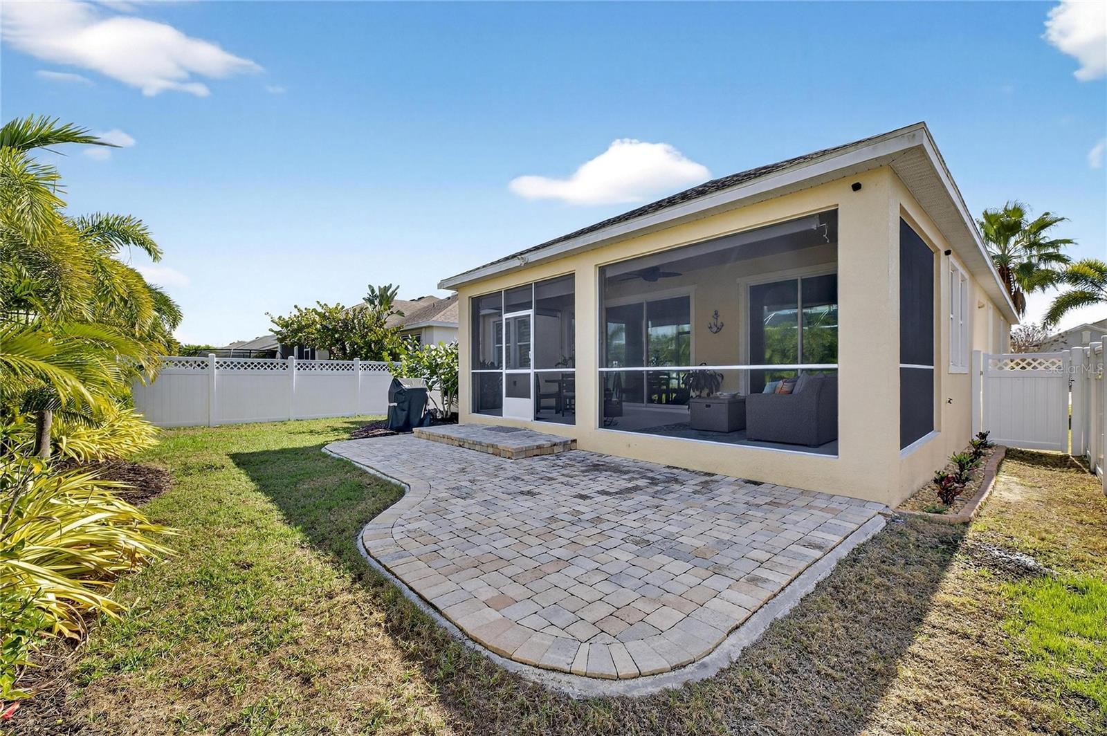 MIRABAY PRCL 22 - Residential