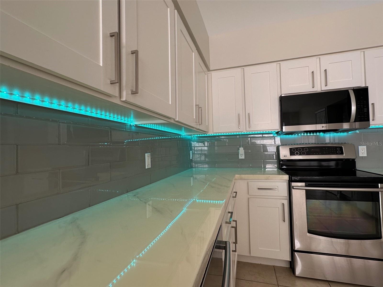 MALLARD CREEK - Residential Lease