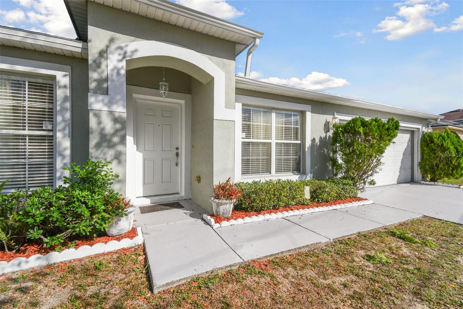 939 VAN LOON COURT