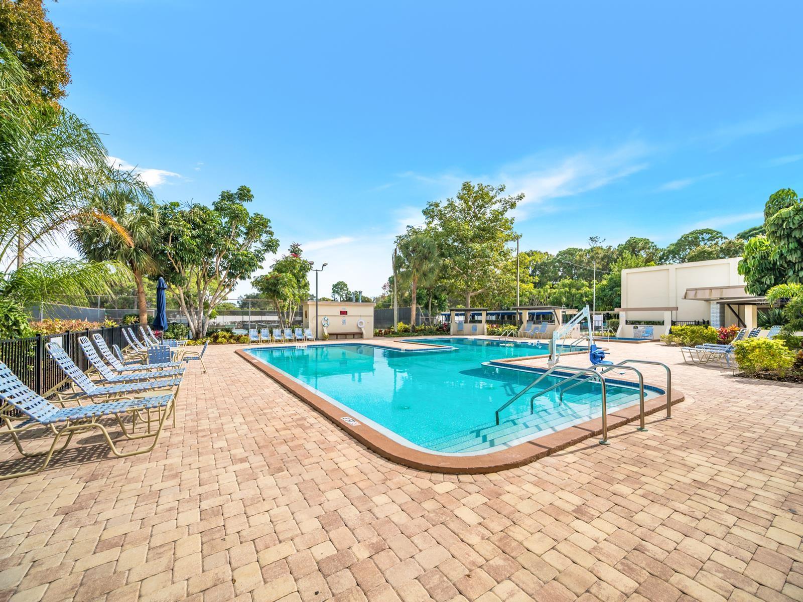 TERRACE PARK OF FIVE TOWNS - Residential