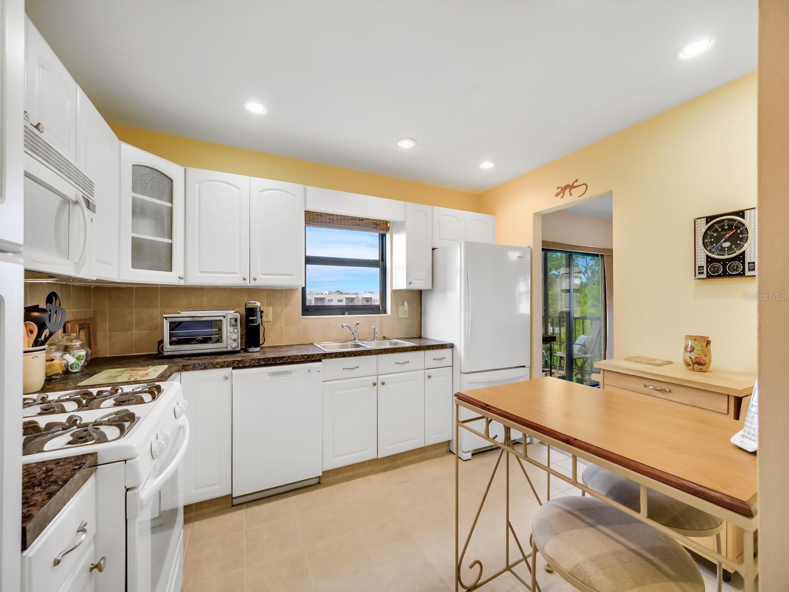 TERRACE PARK OF FIVE TOWNS - Residential