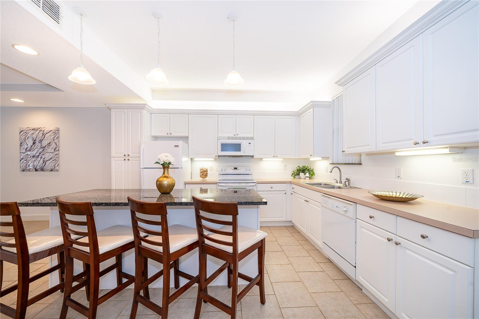 HERITAGE KEY VILLAS PH 1 & 2 - Residential