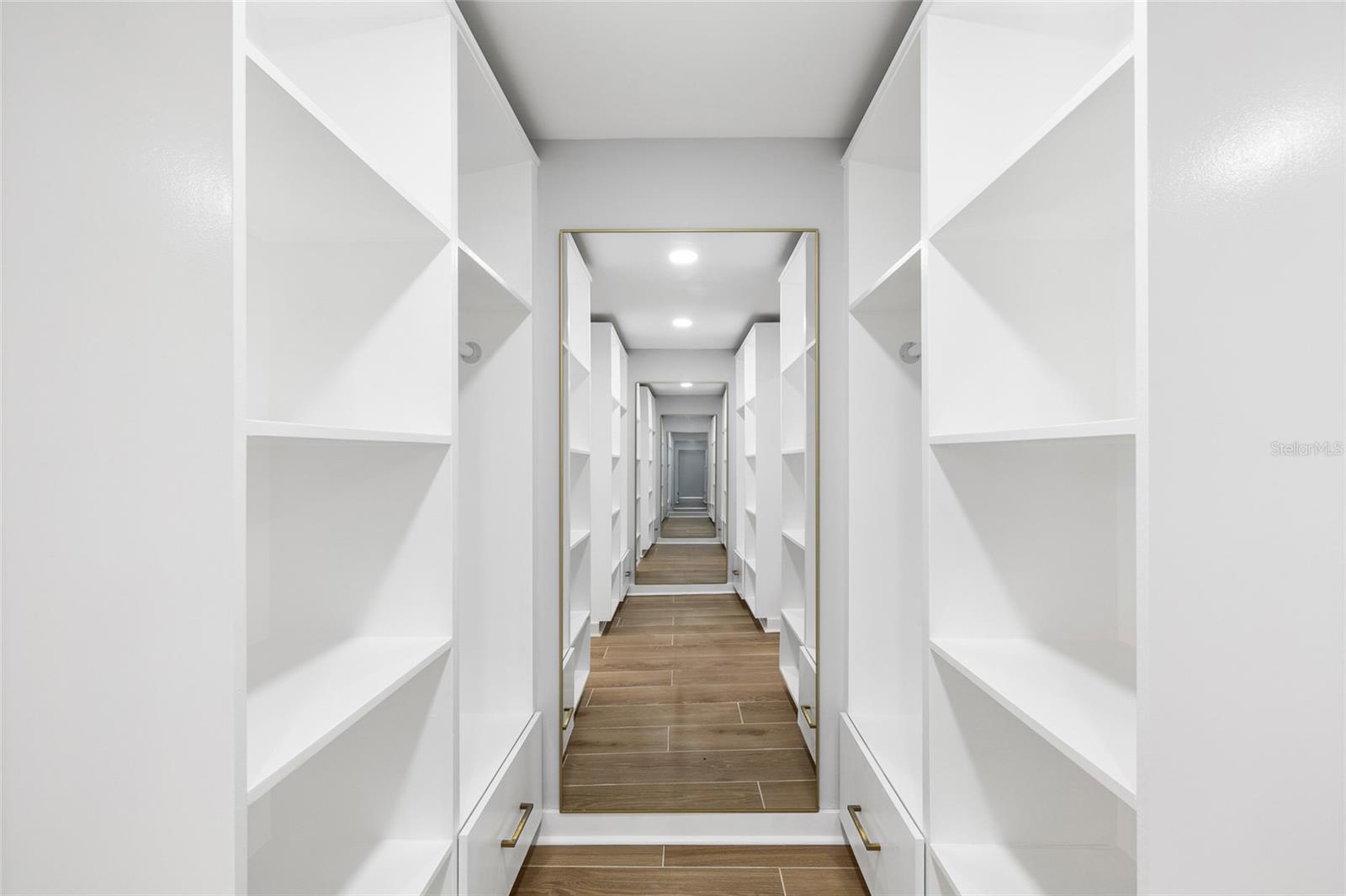 AZALEA TERRACE - Residential Lease