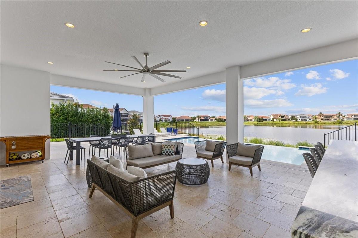 LAKESHORE - Residential