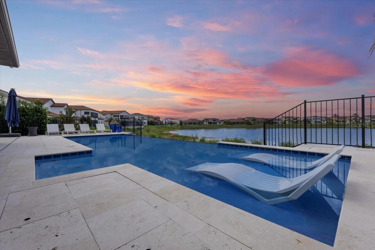 LAKESHORE - Residential