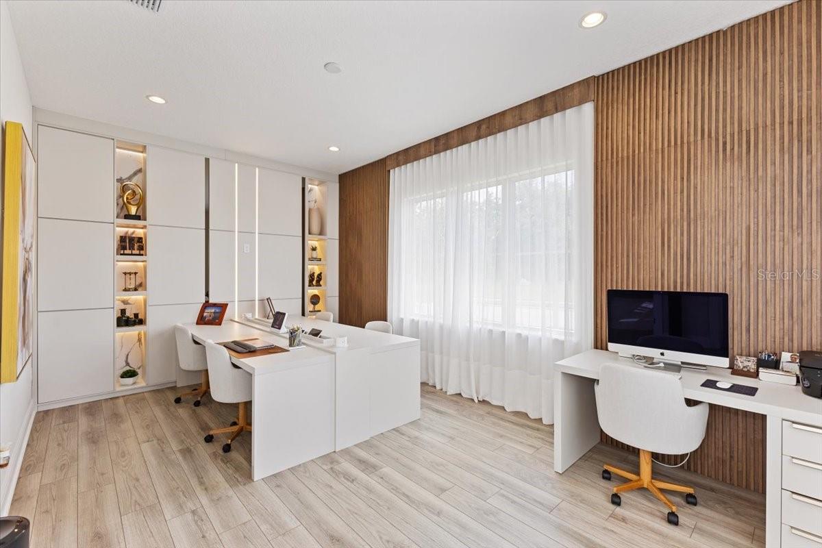 LAKESHORE - Residential