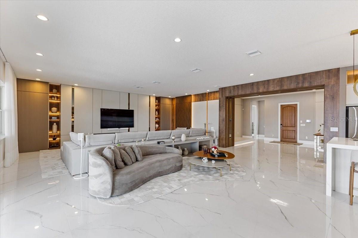 LAKESHORE - Residential