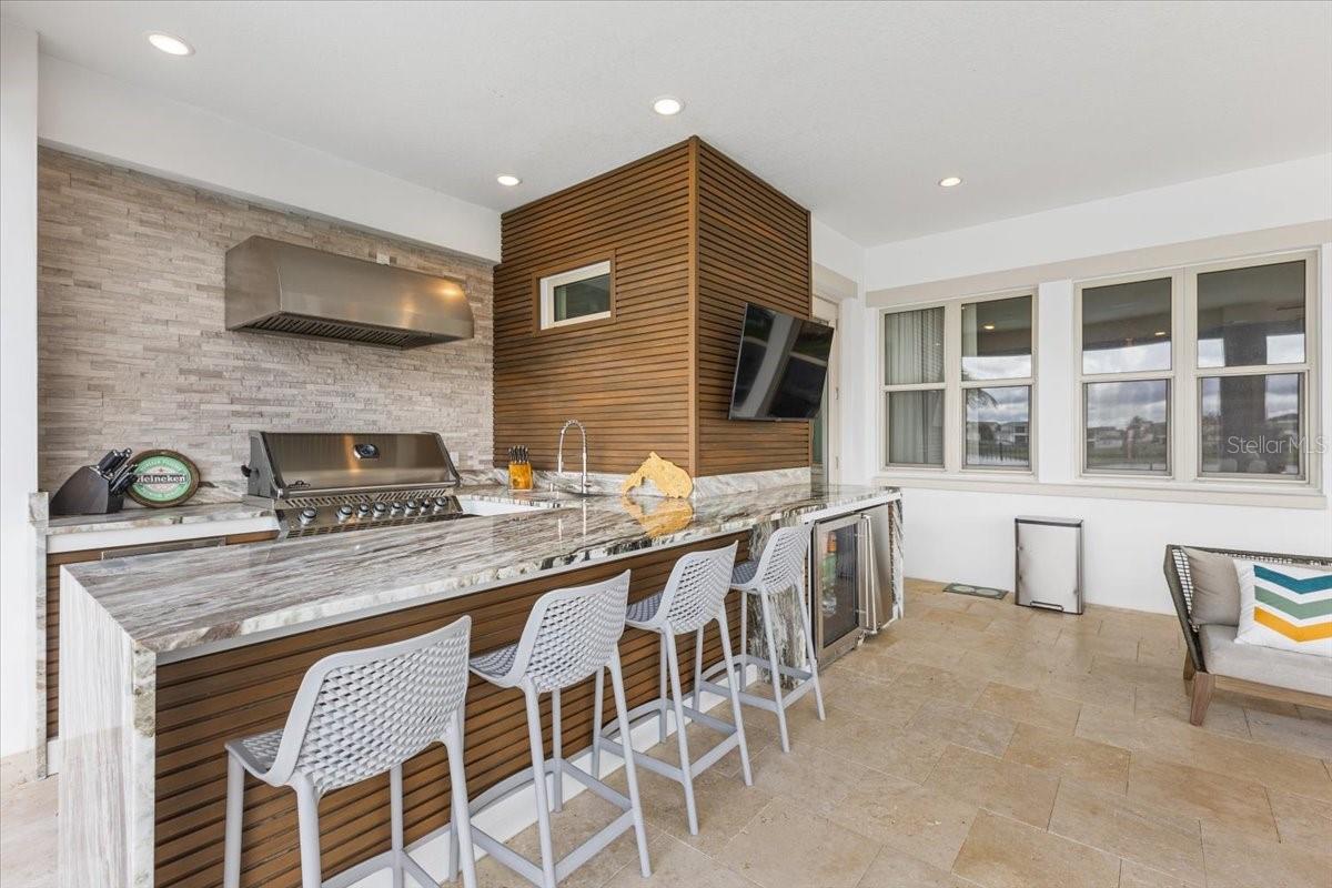 LAKESHORE - Residential