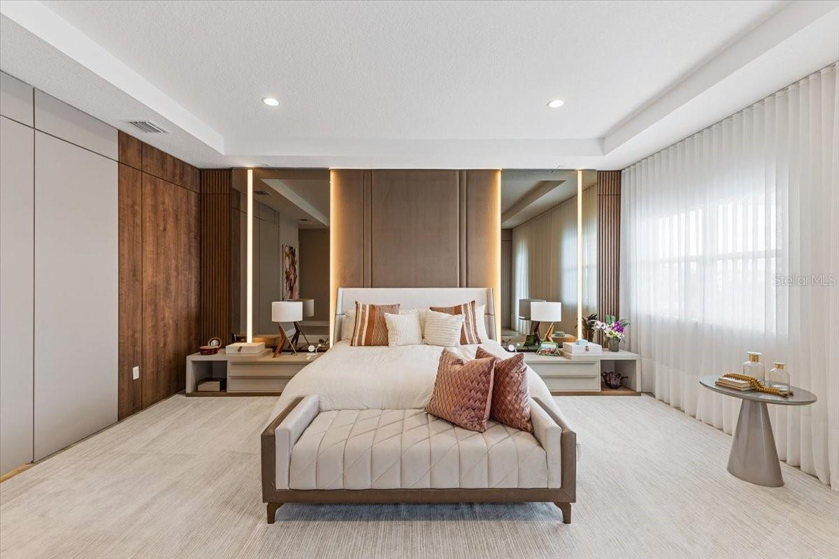 LAKESHORE - Residential