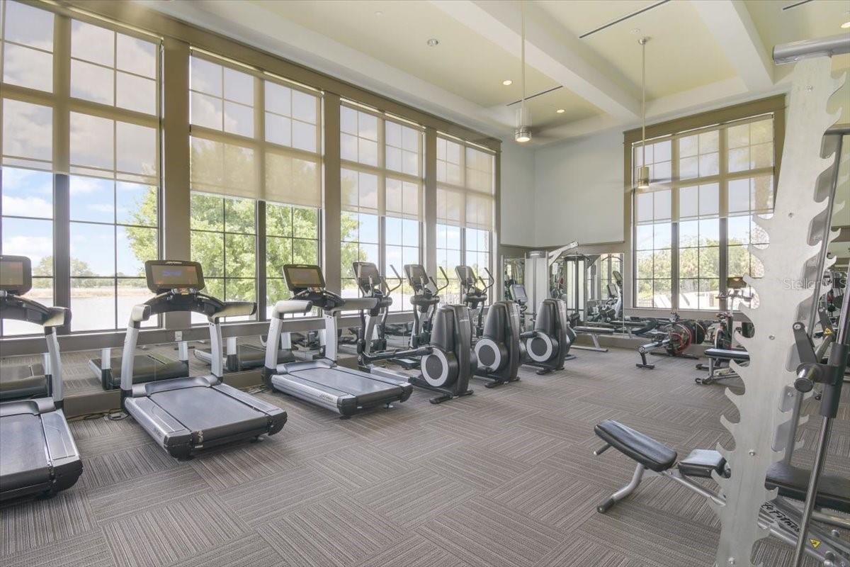 LAKESHORE - Residential