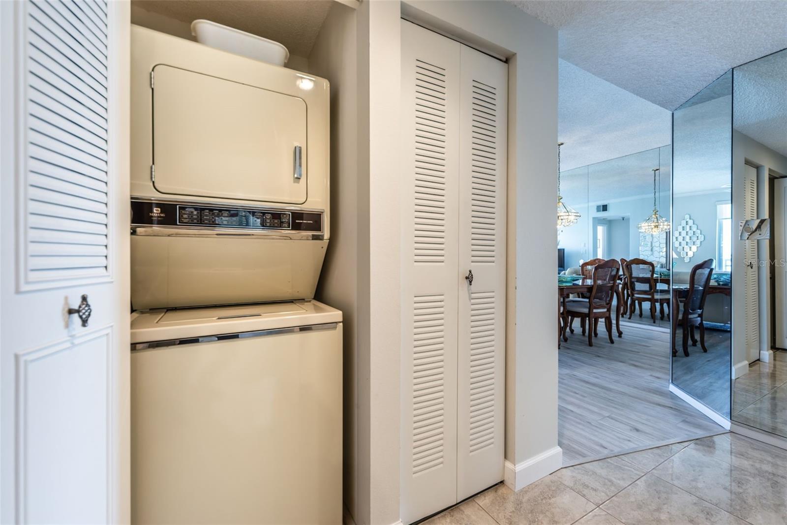 HARBOURSIDE CONDO - Residential