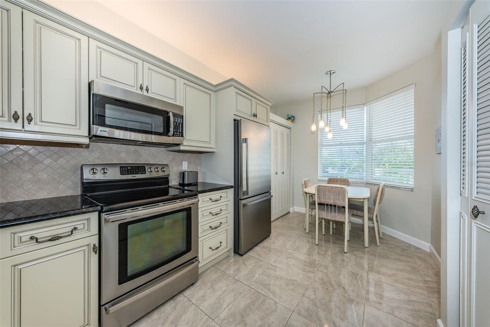 HARBOURSIDE CONDO - Residential