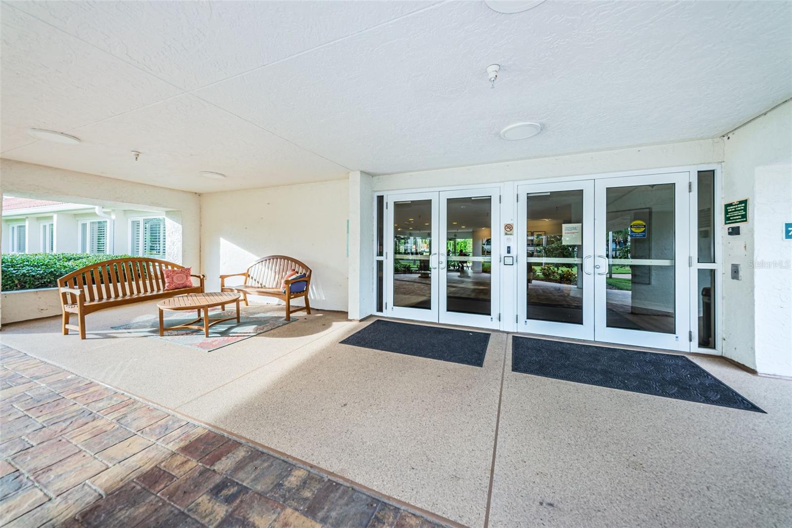 HARBOURSIDE CONDO - Residential