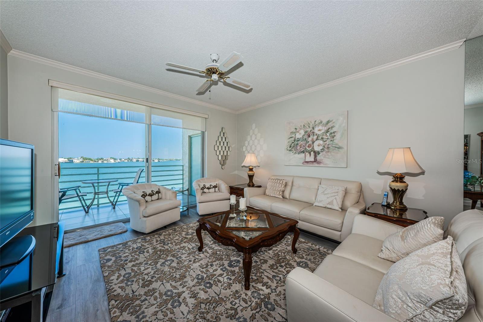 HARBOURSIDE CONDO - Residential