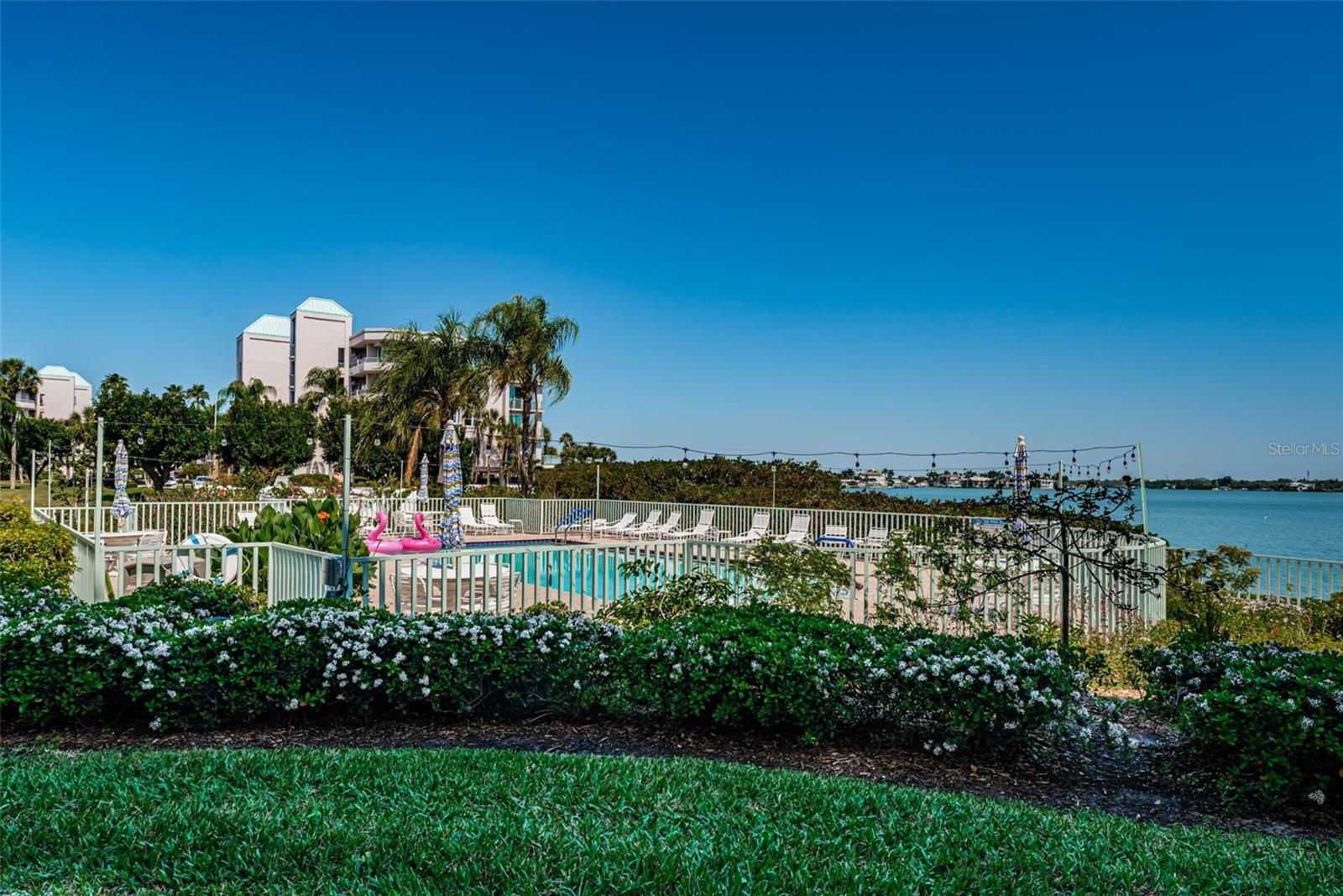 HARBOURSIDE CONDO - Residential