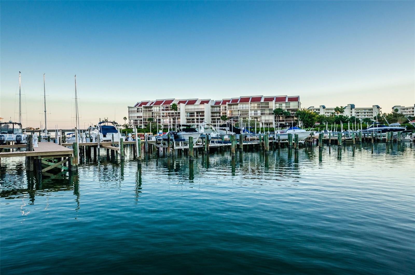 HARBOURSIDE CONDO - Residential