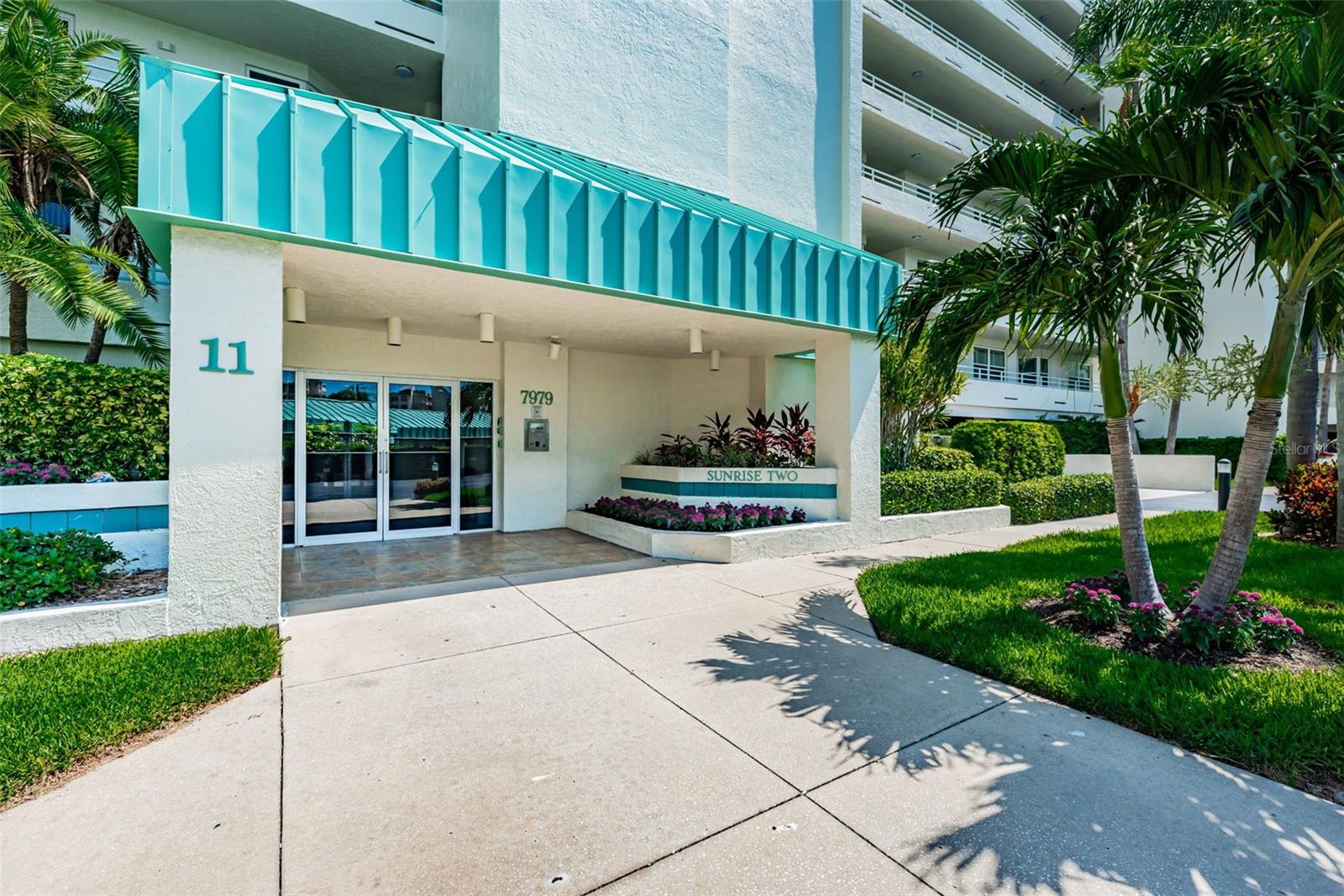 HARBOURSIDE CONDO - Residential