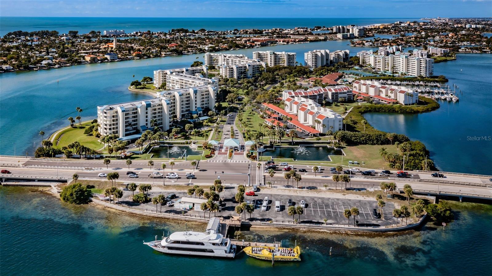 HARBOURSIDE CONDO - Residential