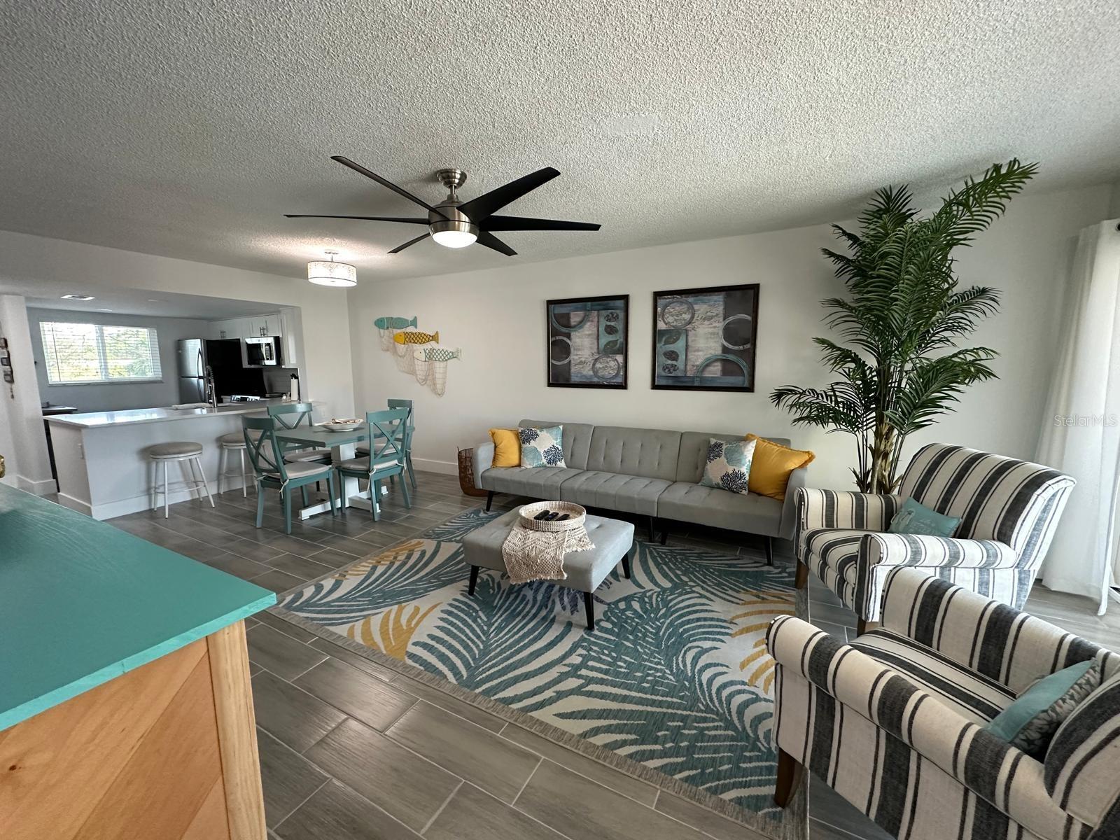 OAK DOORS THE CONDO, UNIT 203 - Residential Lease