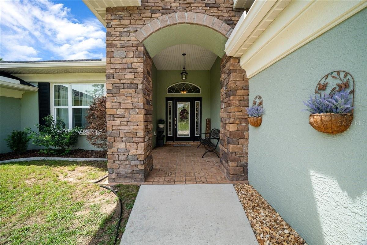 5400 W YEARLING DRIVE