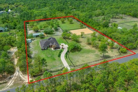 Photo of 5400 W Yearling Drive, Beverly Hills, FL 34465 (MLS # OM722564)