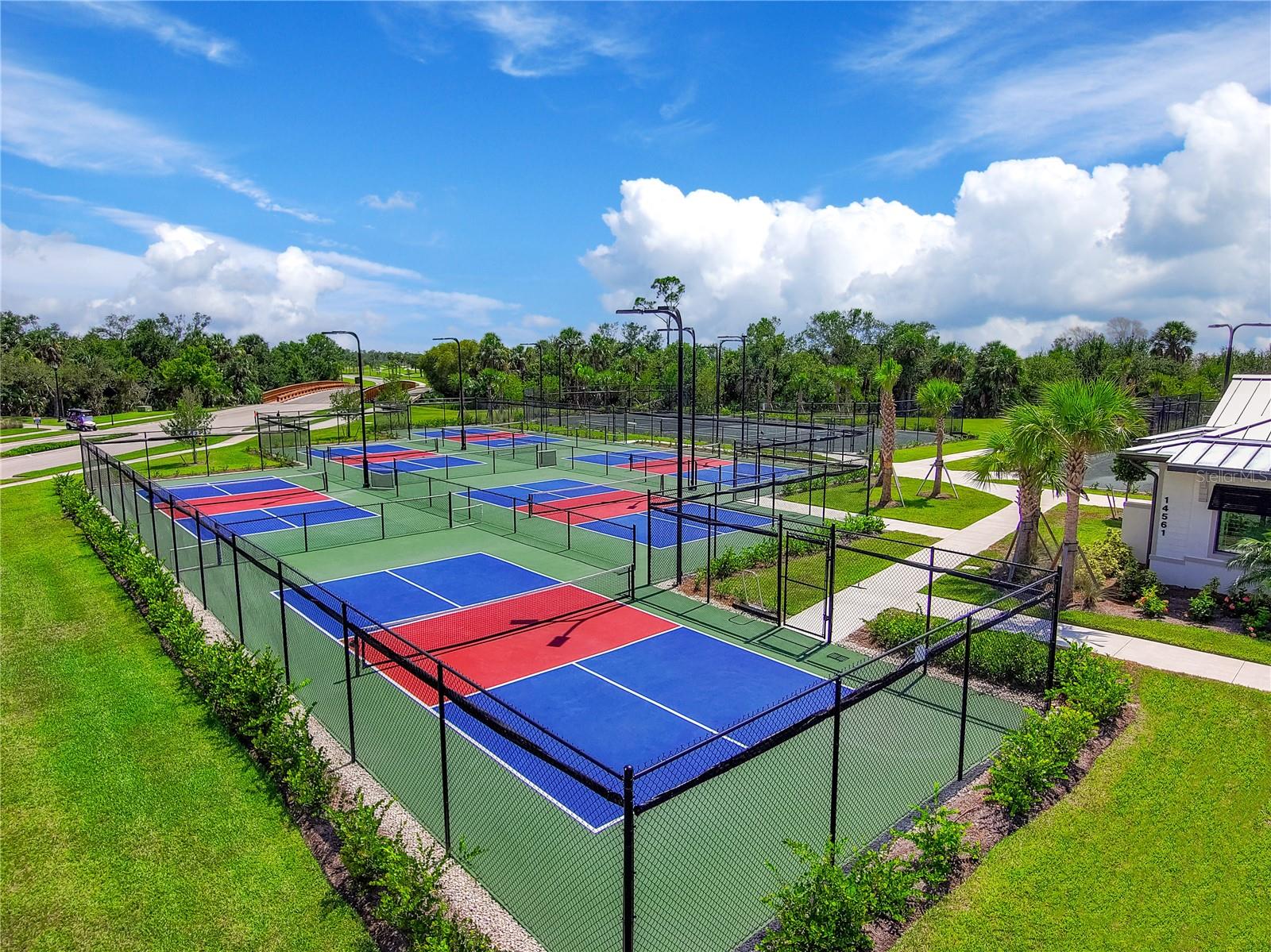 HERITAGE LANDING GOLF & COUNTRY CLUB - Residential