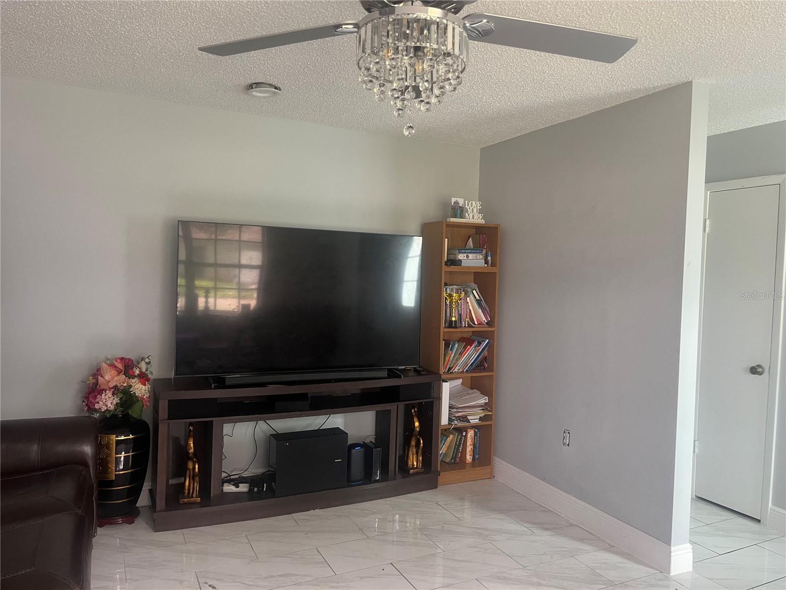 AUTUMN RUN-UNIT 3 - Residential