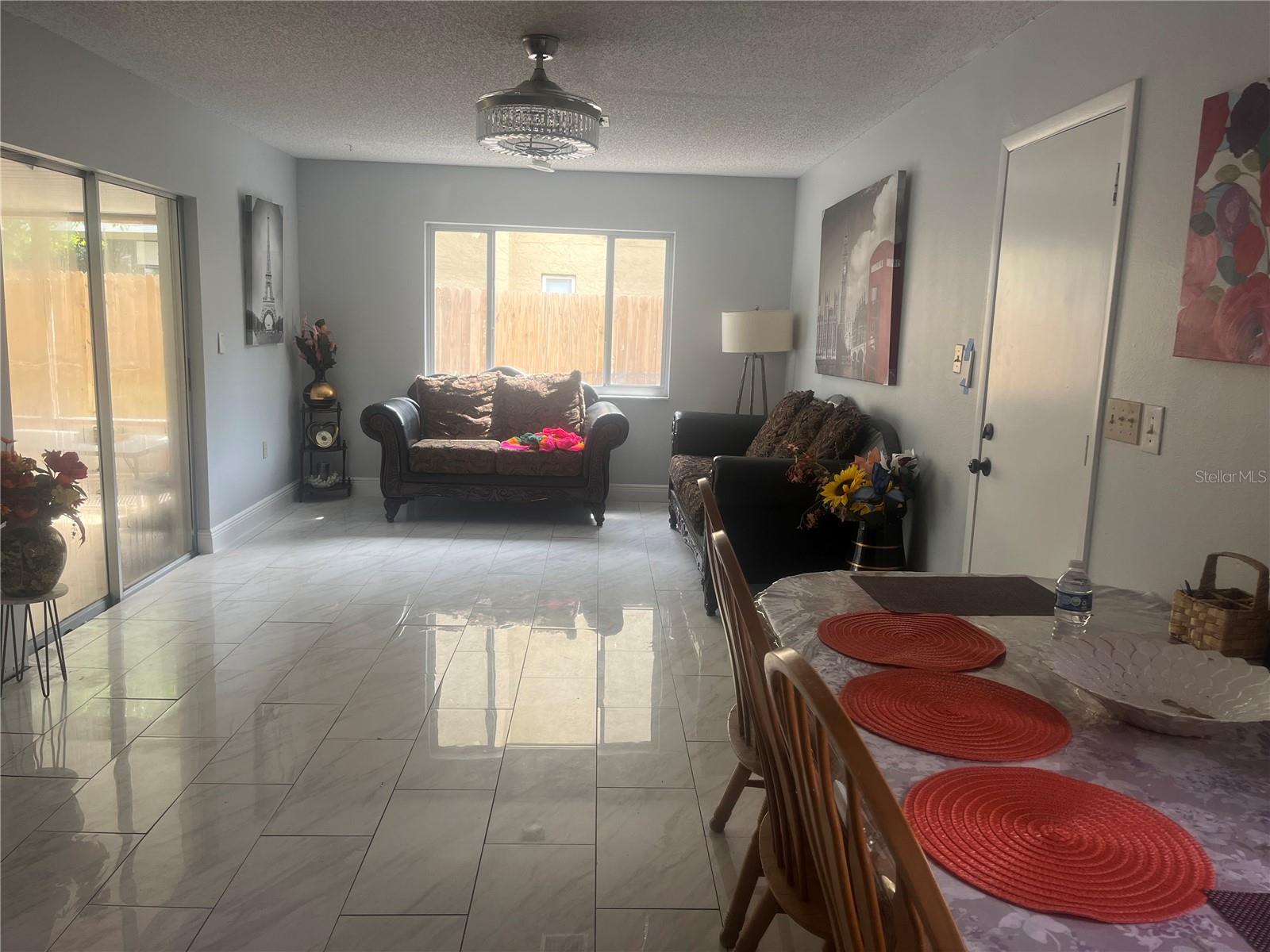 AUTUMN RUN-UNIT 3 - Residential