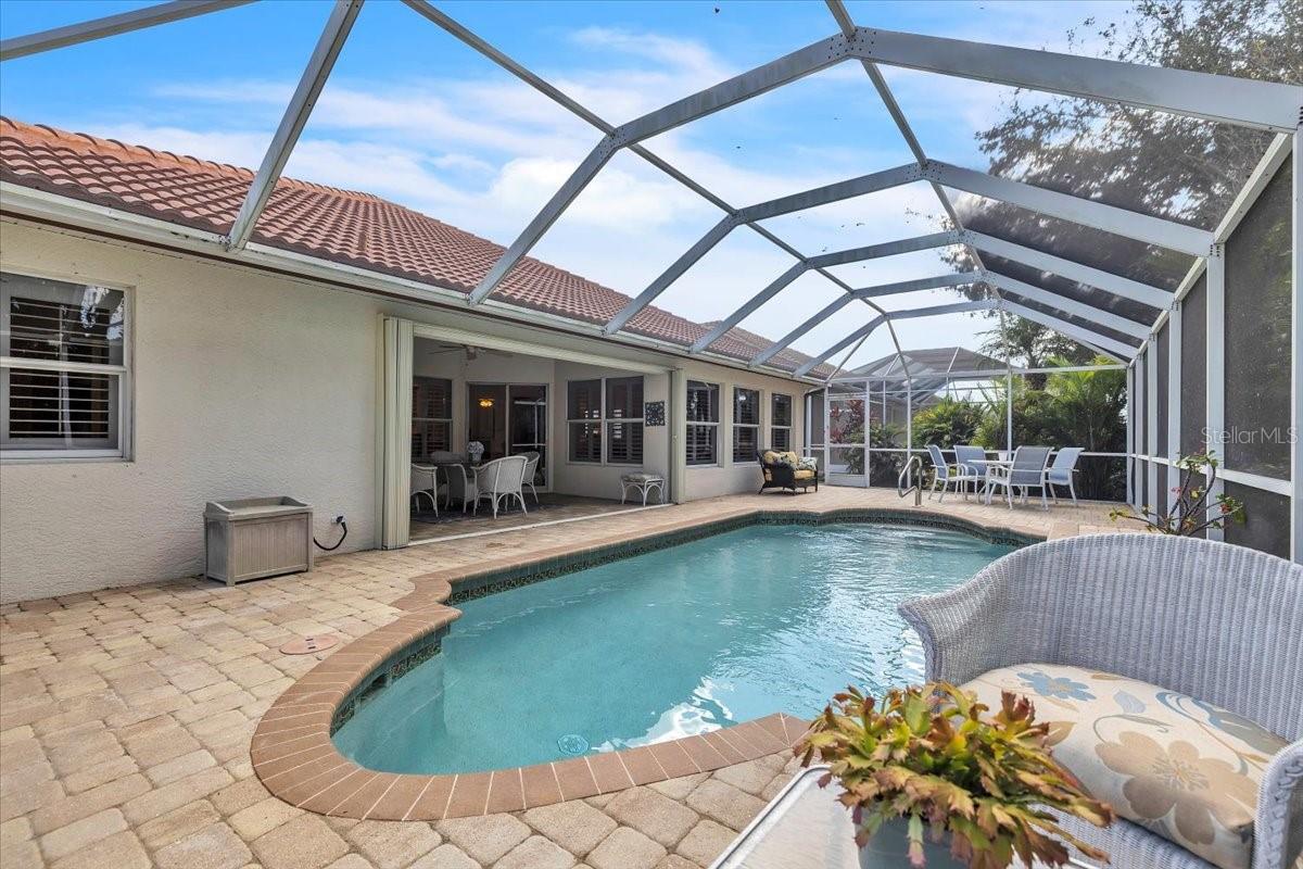 RIVERWOOD - Residential