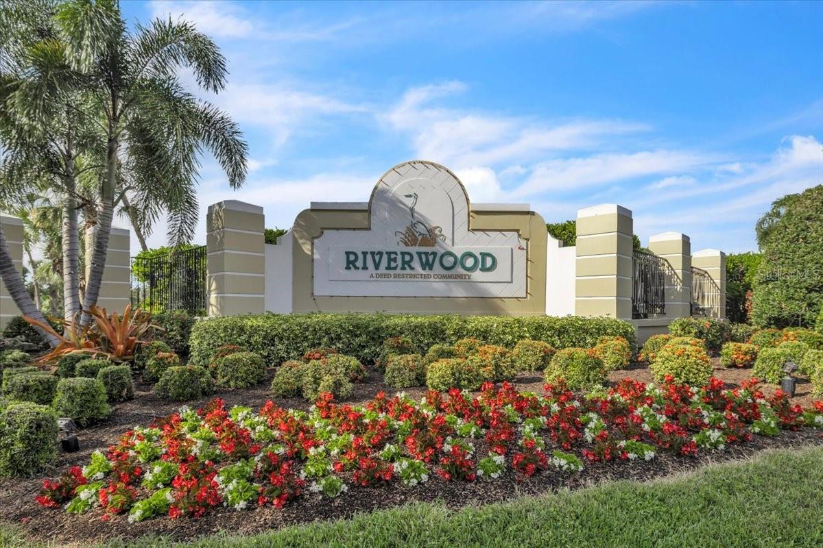 RIVERWOOD - Residential