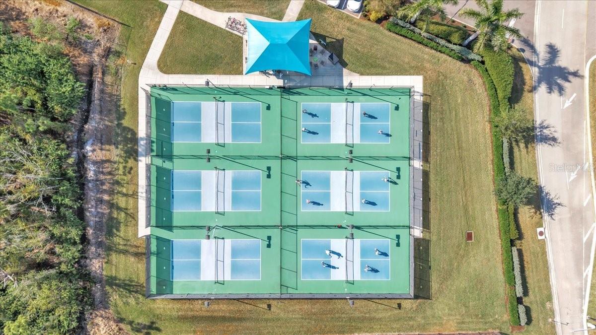 RIVERWOOD - Residential