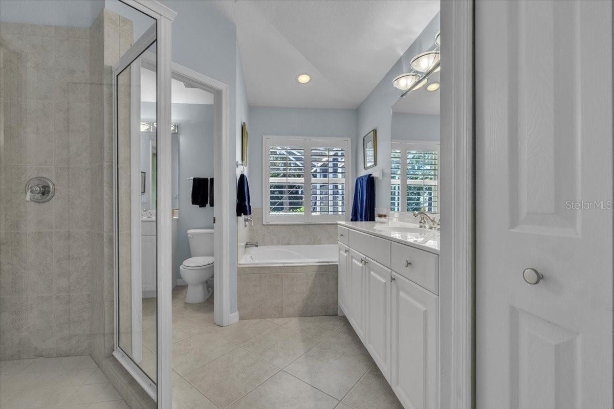 RIVERWOOD - Residential