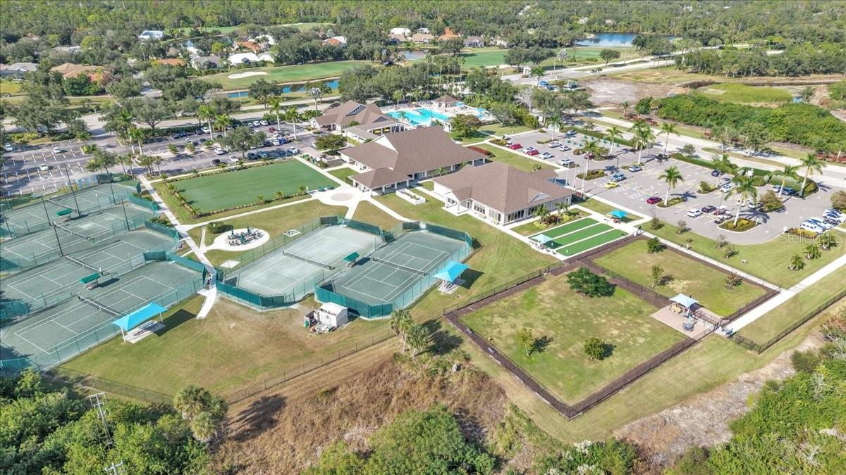 RIVERWOOD - Residential