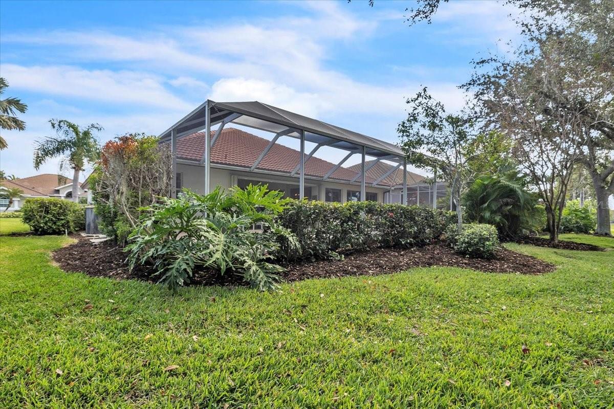 RIVERWOOD - Residential