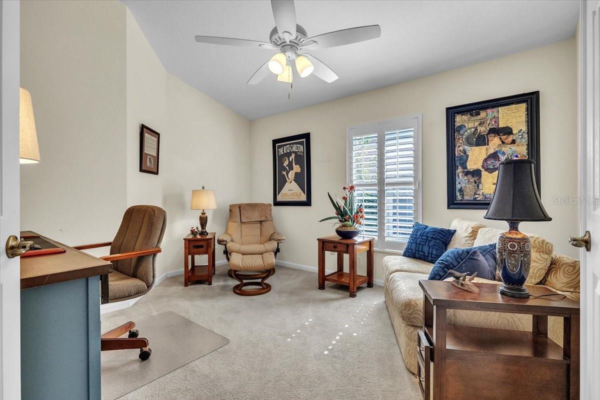 RIVERWOOD - Residential