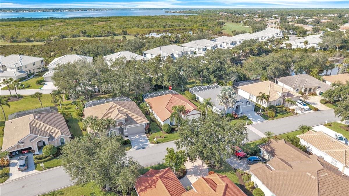 RIVERWOOD - Residential