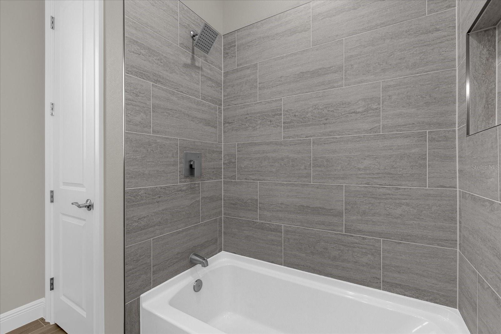 ORANGE BLOSSOM HILLS UN 03 - Residential