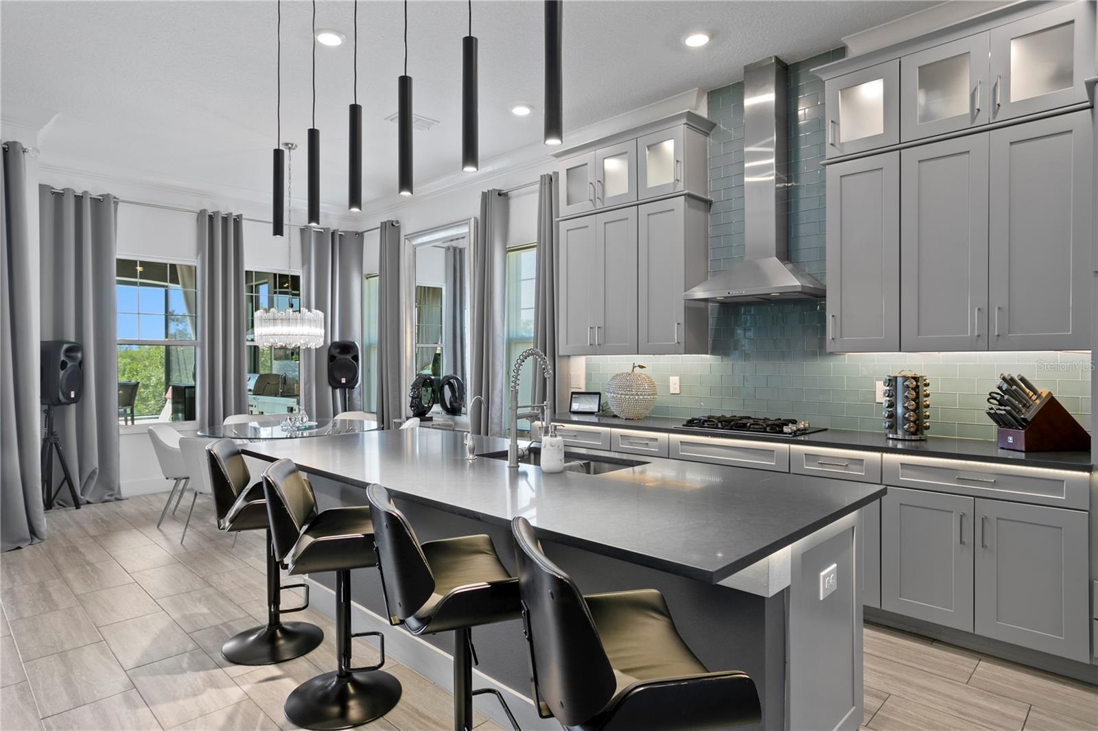 ANTIGUA COVE PH 1 - Residential