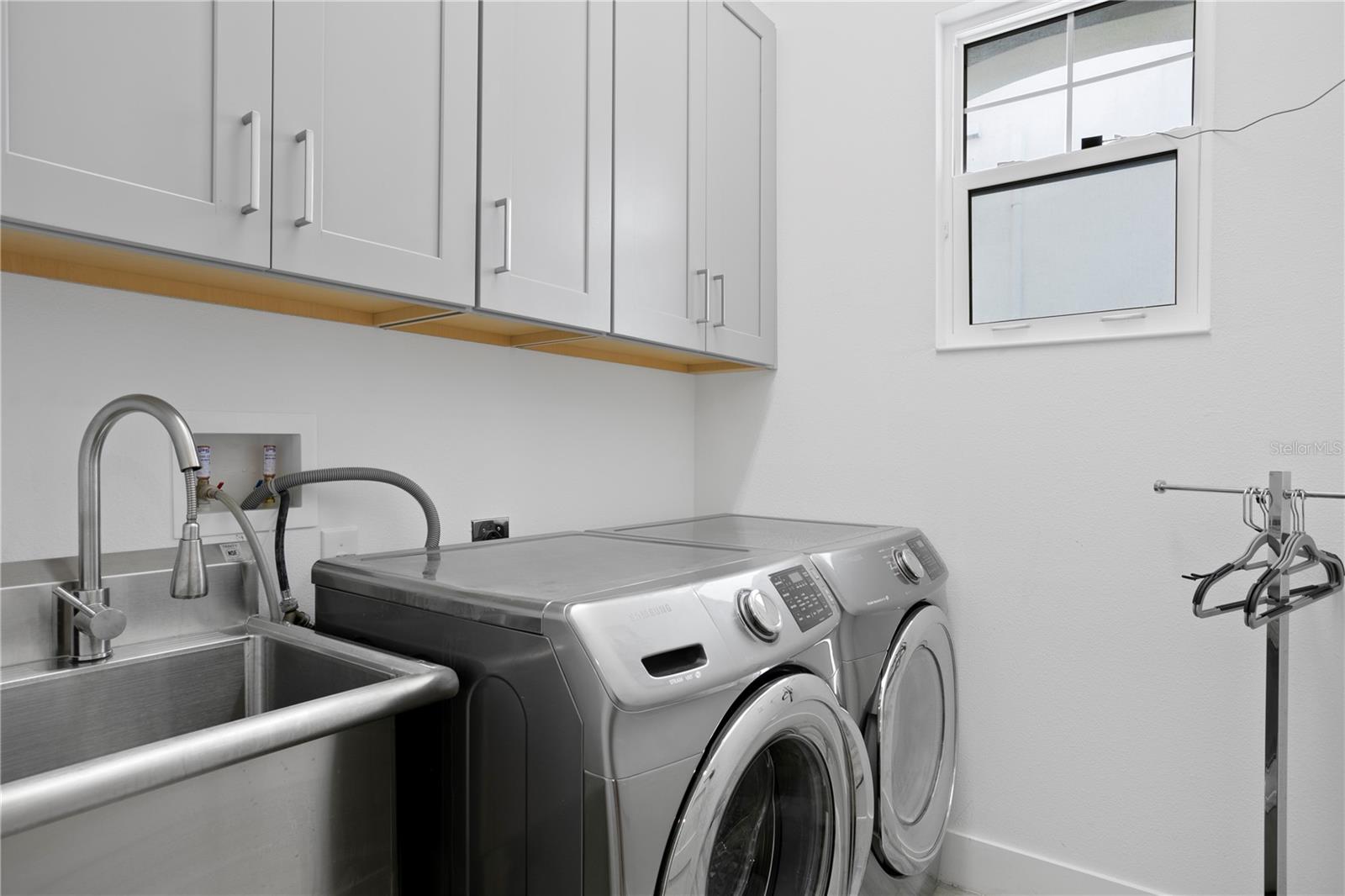 ANTIGUA COVE PH 1 - Residential