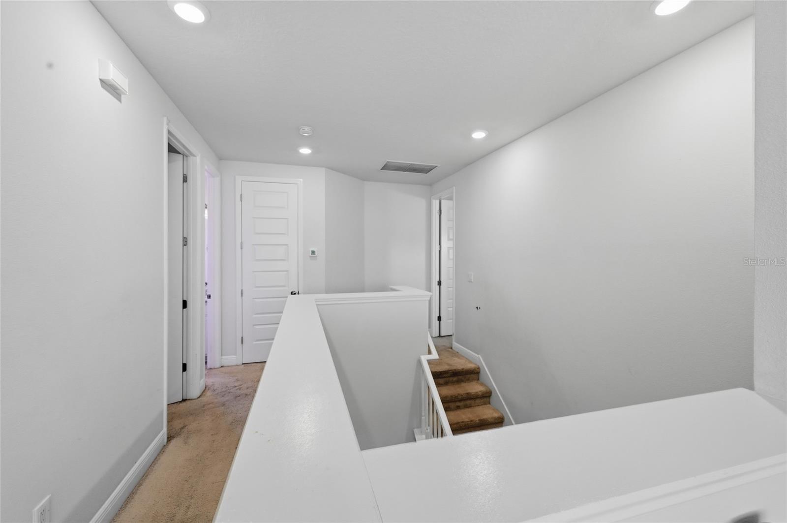 MOSS CREEK - Residential