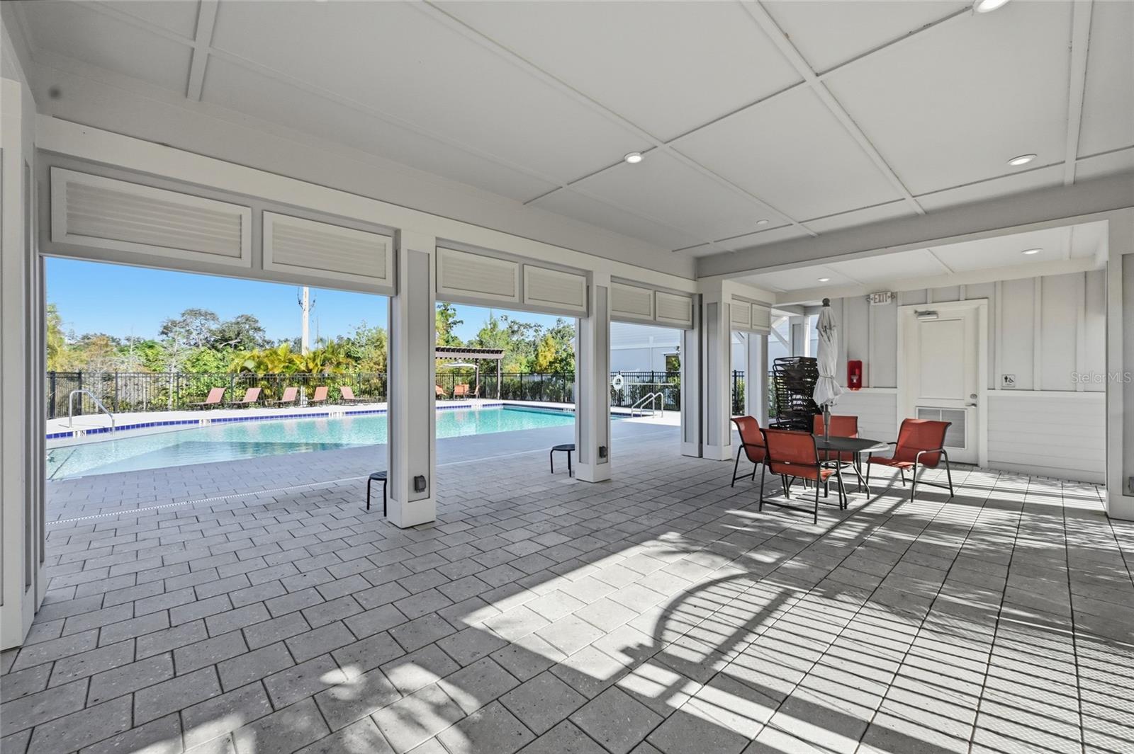 MOSS CREEK - Residential