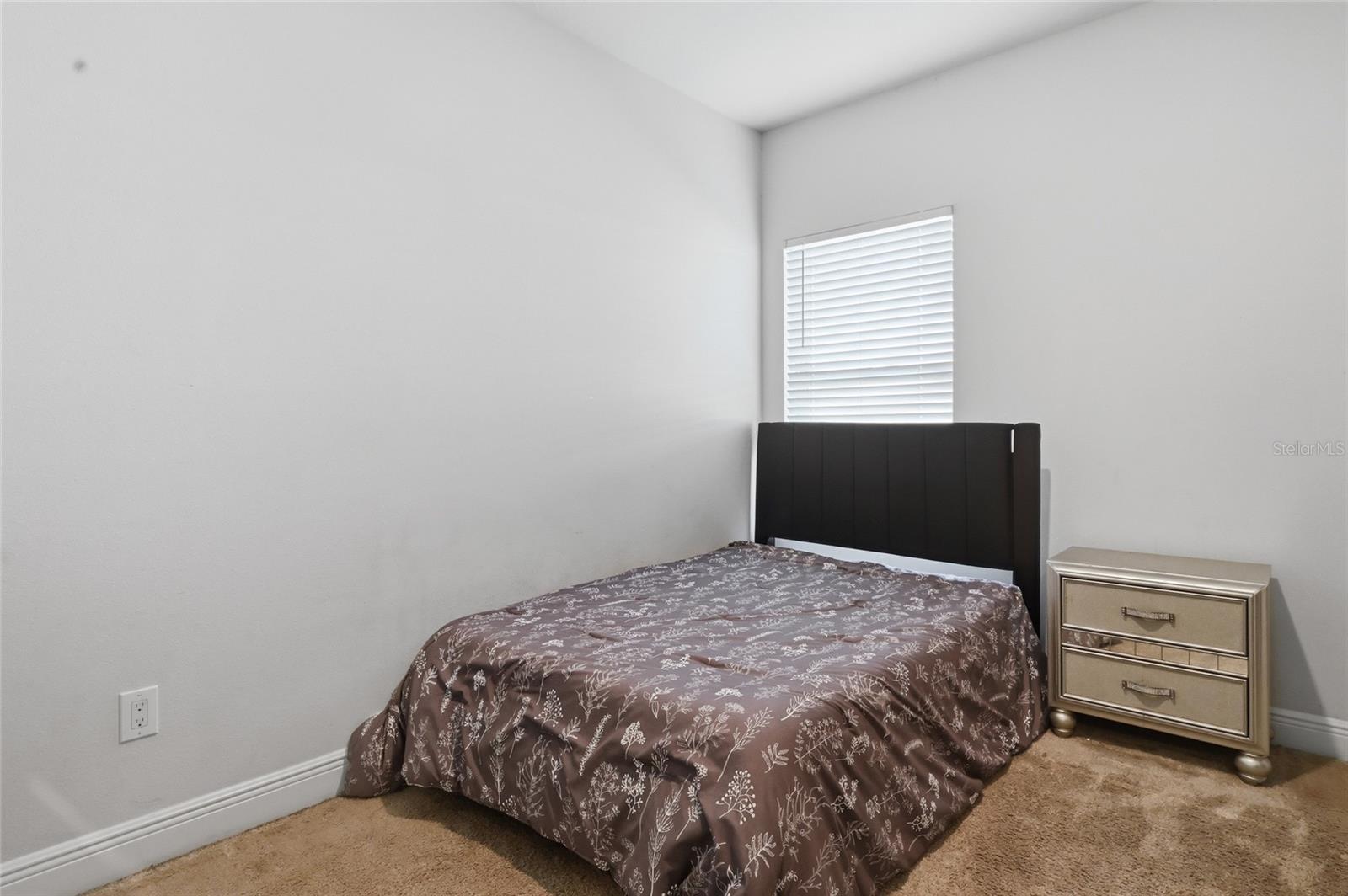 MOSS CREEK - Residential