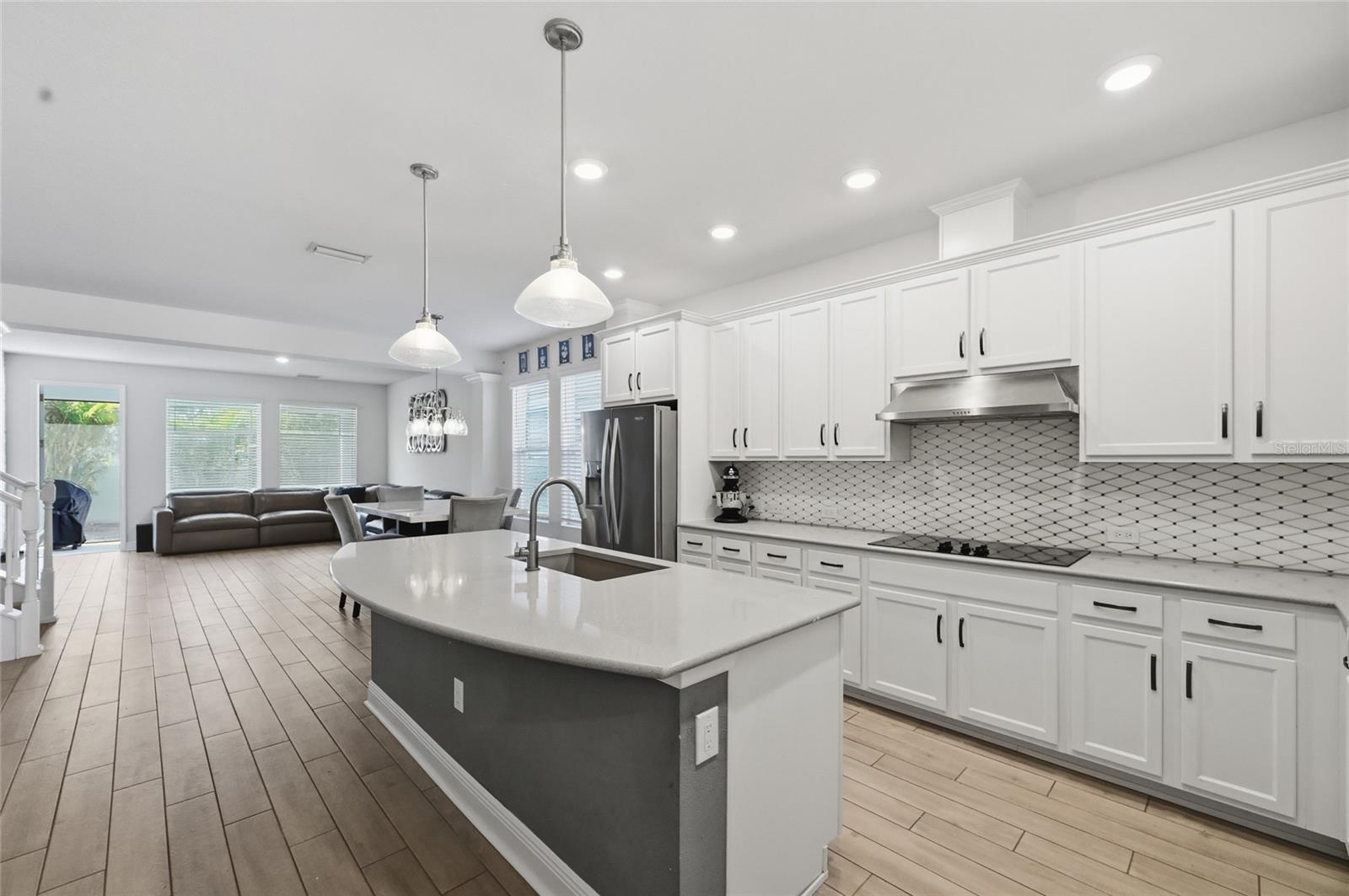 MOSS CREEK - Residential