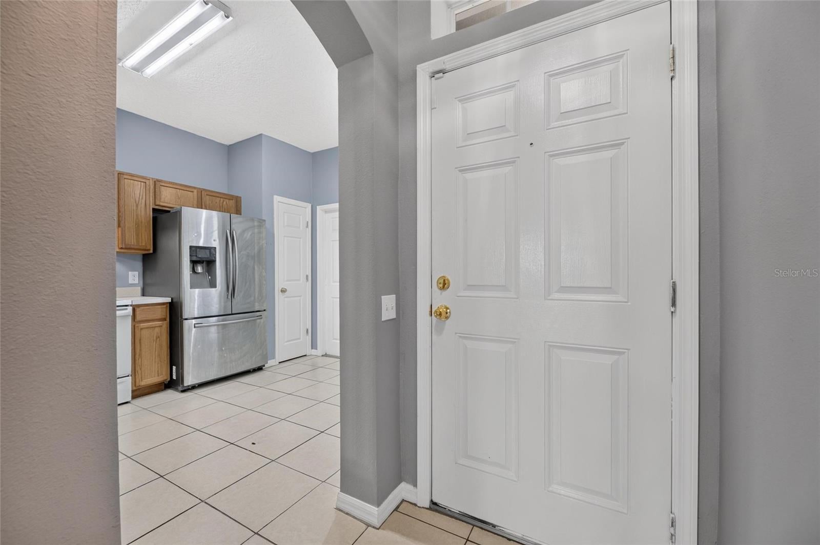 9831 BLUE PALM WAY